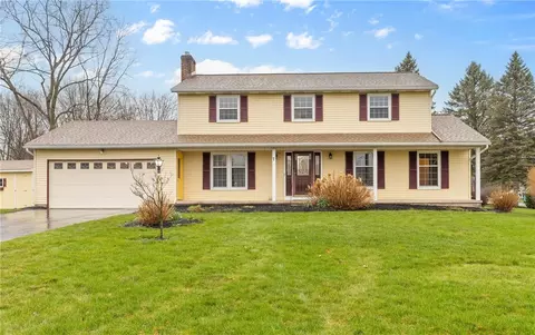 7 Pine Brook Cir, Penfield, NY 14526