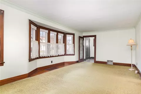 94 Lanvale Park, Irondequoit, NY 14617 photo 5