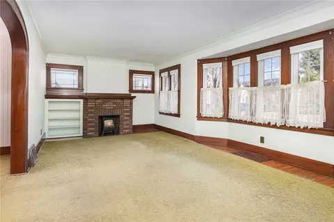 94 Lanvale Park, Irondequoit, NY 14617 photo 4