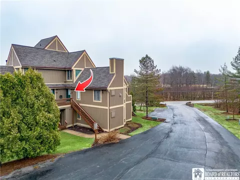 4453 Old Rd #6-202, French Creek, NY 14724