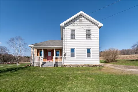 4974 Hermitage Rd, Wethersfield, NY 14066