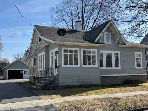 67 Early St, Wellsville, NY 14895