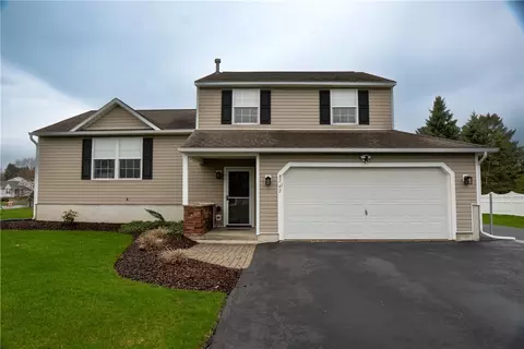 8767 Francica Ter, Cicero, NY 13039