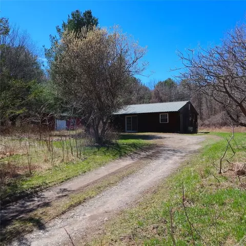 1928 Bordwell Rd, Potter, NY 14527