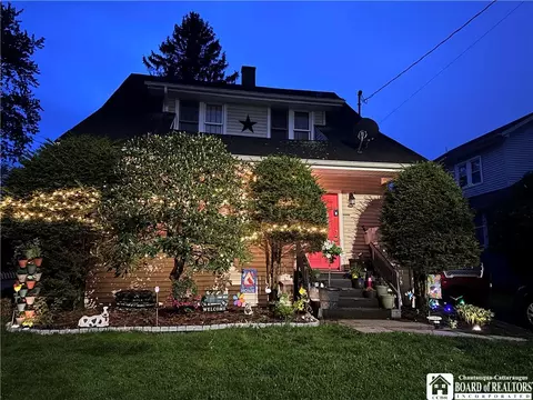 9 Columbia Ave, Ellicott, NY 14701