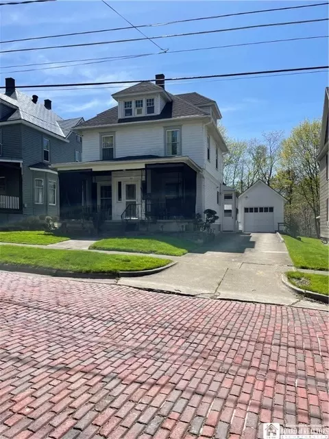 22 Linwood Ave, Jamestown, NY 14701