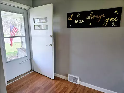 41 Hillhurst Ln, Irondequoit, NY 14617 photo 3