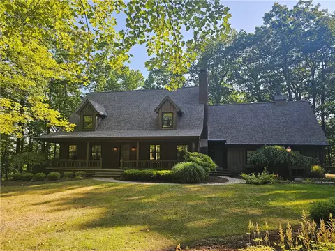 10400 Fox Ridge Rd, Corning, NY 14830