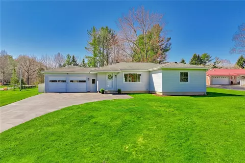 757 Klem Rd, Webster, NY 14580