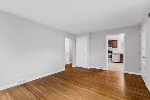 558 Eaton Rd, Irondequoit, NY 14617 photo 8