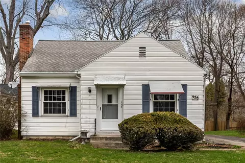 558 Eaton Rd, Irondequoit, NY 14617 photo 2