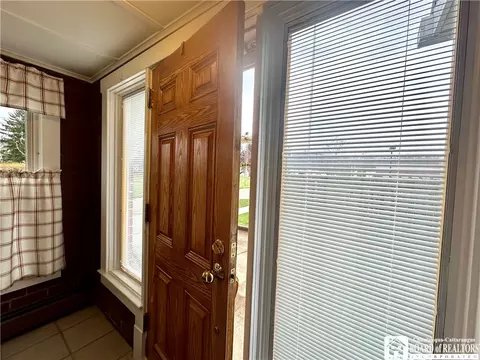 Entry Way - 105 N 20th St, Olean, NY 14760 photo 2 of 8