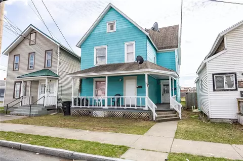 16 Middle St, Geneva, NY 14456