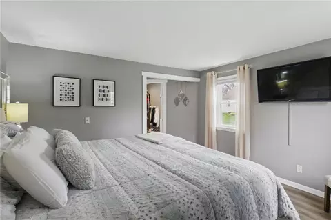 Bedroom - 623 Beverly Dr, Webster, NY 14580 photo 3 of 7