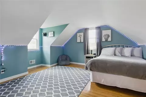 Bedroom - 623 Beverly Dr, Webster, NY 14580 photo 4 of 7