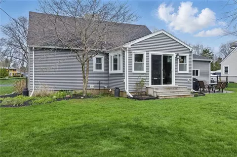 Exterior - 623 Beverly Dr, Webster, NY 14580 photo 5 of 5