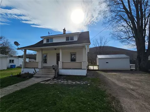 123 Greenwood St, Canisteo, NY 14823