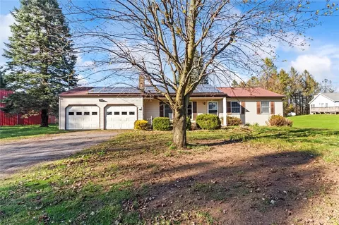 6411 Silver Hill Rd, Arcadia, NY 14513
