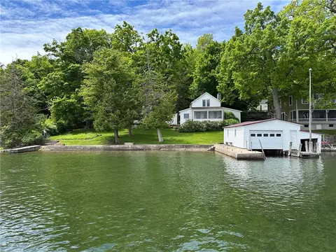 15178 Snowshoe Rd, Henderson, NY 13650