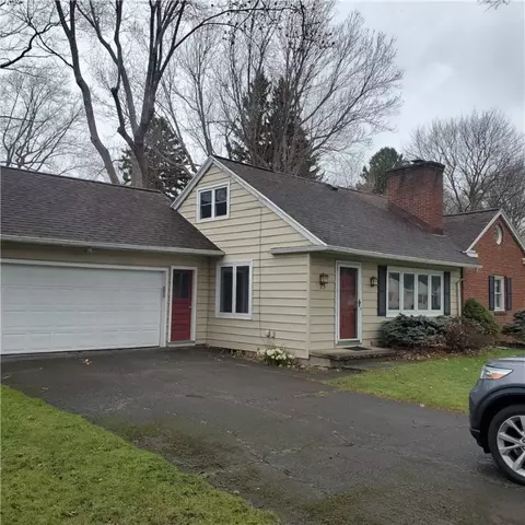 Exterior - 75 Oakridge Dr, Irondequoit, NY 14617 photo 2 of 8