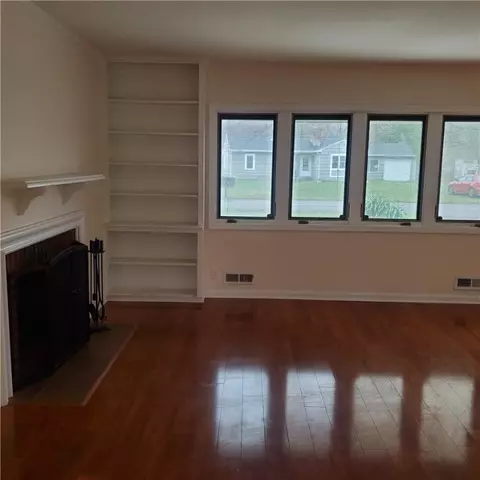 Living - 75 Oakridge Dr, Irondequoit, NY 14617 photo 3 of 5