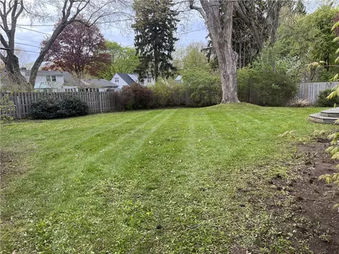 Exterior - 75 Oakridge Dr, Irondequoit, NY 14617 photo 6 of 8