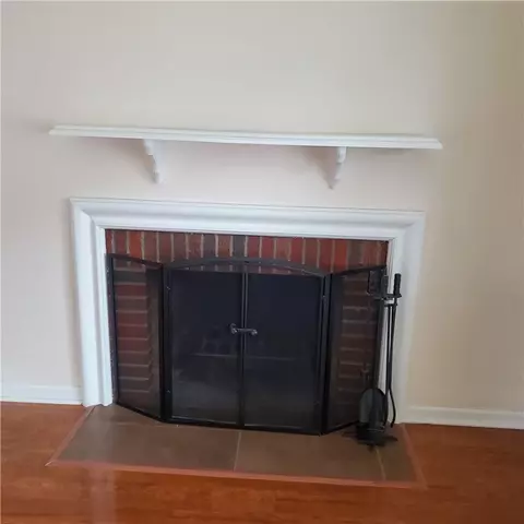 Living - 75 Oakridge Dr, Irondequoit, NY 14617 photo 4 of 5