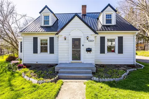 161 Church St, Victor, NY 14564