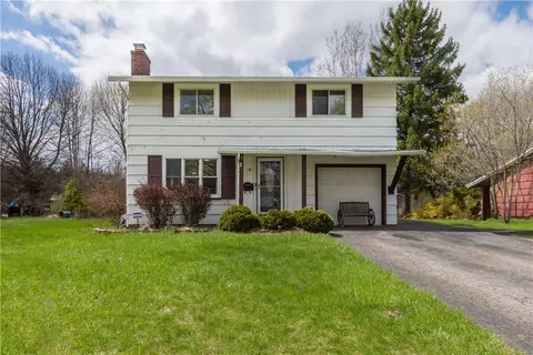 41 N Park Dr, Greece, NY 14612