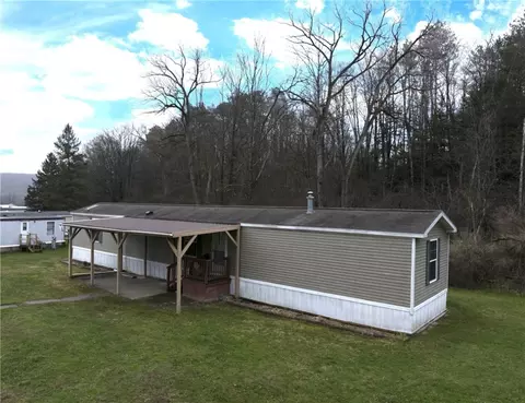 5508 Chamberlain Rd, Bath, NY 14810
