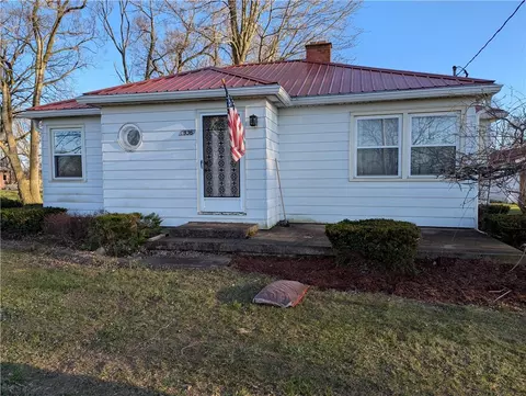 4936 Ridge Rd, Cambria, NY 14094