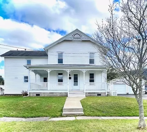 41 Bank St, Smethport, PA 16749