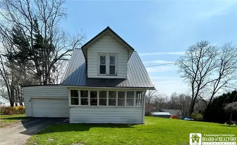 114 Merlin Ave, Ellicott, NY 14701