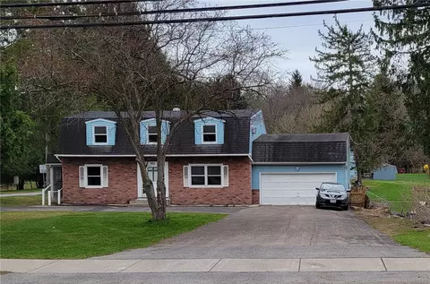 885 Pittsford Victor Rd, Perinton, NY 14534