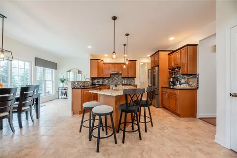 611 Brookstone Bnd, Webster, NY 14580 photo 13