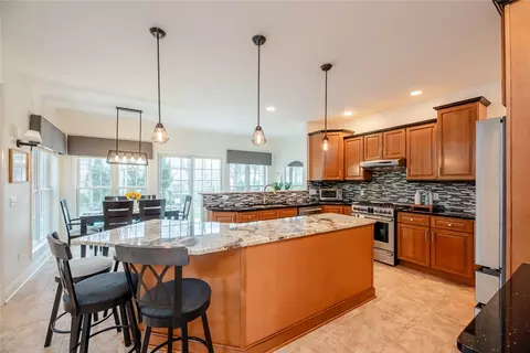 611 Brookstone Bnd, Webster, NY 14580 photo 14