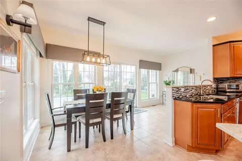 611 Brookstone Bnd, Webster, NY 14580 photo 16