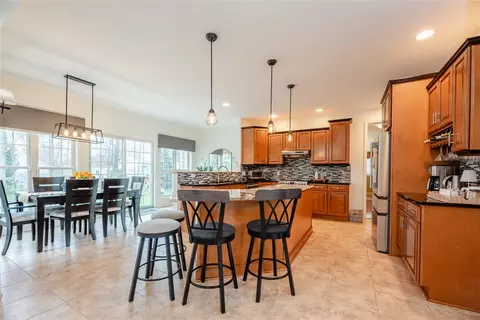 611 Brookstone Bnd, Webster, NY 14580 photo 12
