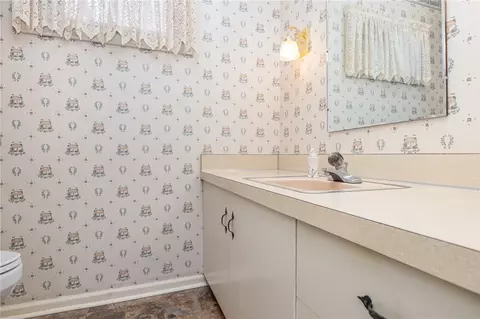 Bath - 255 Belmeade Rd, Irondequoit, NY 14617 photo 1 of 4