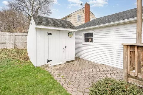 Exterior - 255 Belmeade Rd, Irondequoit, NY 14617 photo 4 of 6