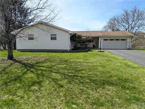 143 Delside Dr, Delhi, NY 13753
