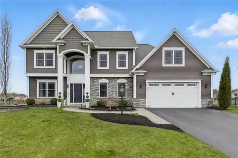 1458 Providence Dr, Webster, NY 14580