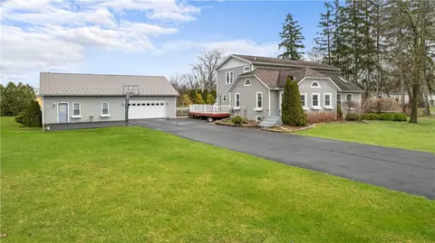 2971 Seeley Rd, Geneva, NY 14456