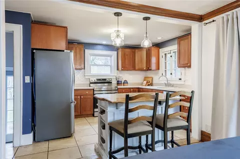 Kitchen - 380 Laurelton Rd, Irondequoit, NY 14609 photo 7 of 7