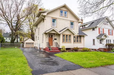 Exterior - 380 Laurelton Rd, Irondequoit, NY 14609 photo 2 of 11