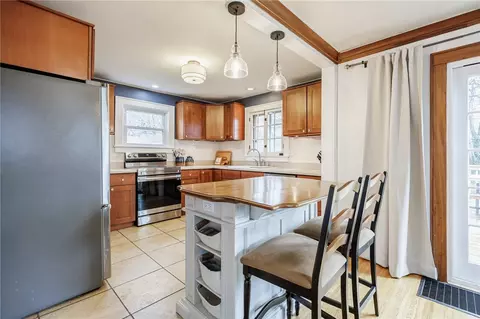 Kitchen - 380 Laurelton Rd, Irondequoit, NY 14609 photo 1 of 7