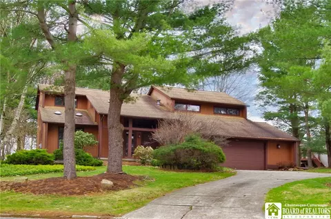 125 Westminster Dr, Ellicott, NY 14701