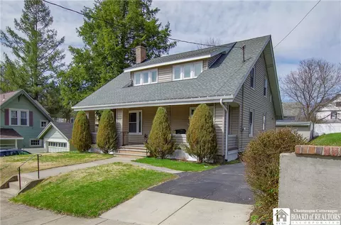 15 Euclid Ave, Jamestown, NY 14701