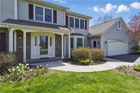 7 Bethnal Grn, Rochester, NY 14625