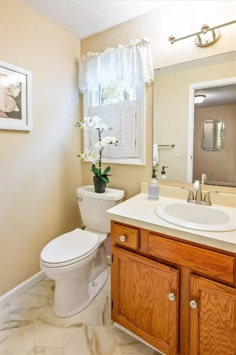 Bath - 66 Westover Dr, Webster, NY 14580 photo 2 of 4